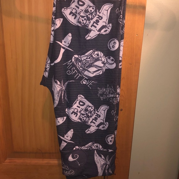LuLaRoe Pants - NWT OS LLR Disney's NEW NBC Leggings